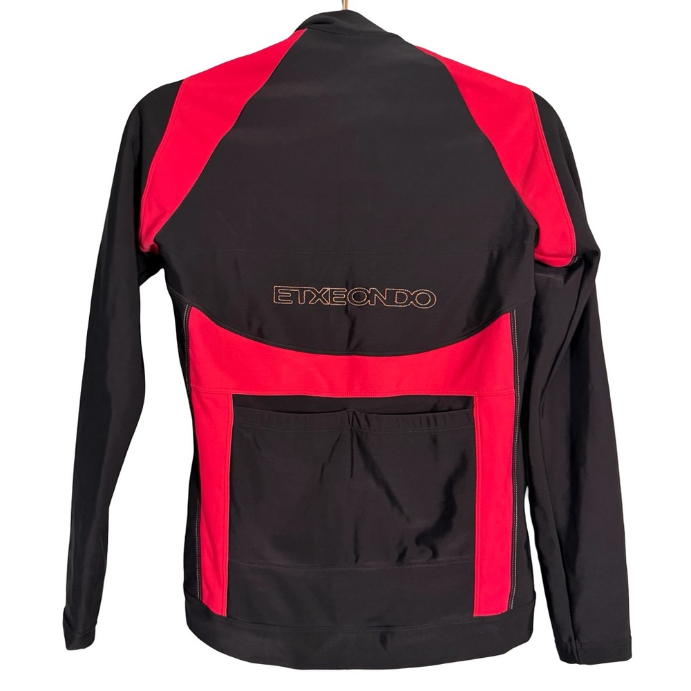 Etxeondo black & pink cycling jacket Size S. Fleece lined.‎ - Picture 4 of 9